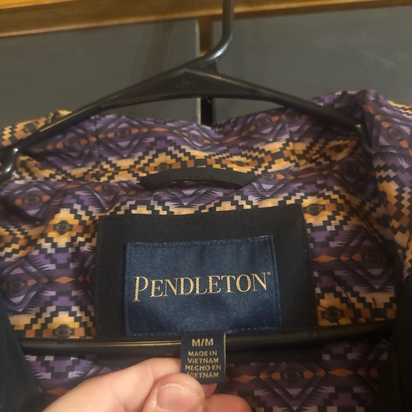 Pendleton Aztec Women’s Jacket - Picture 2 of 9